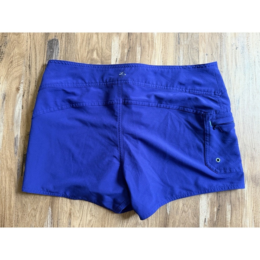 Athleta Women's Clearwater Board Shorts Purple Stretch Drawstring Tie Size 10 - Picture 3 of 4